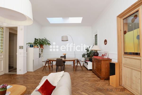 Maison 8 pièces - 222 m²