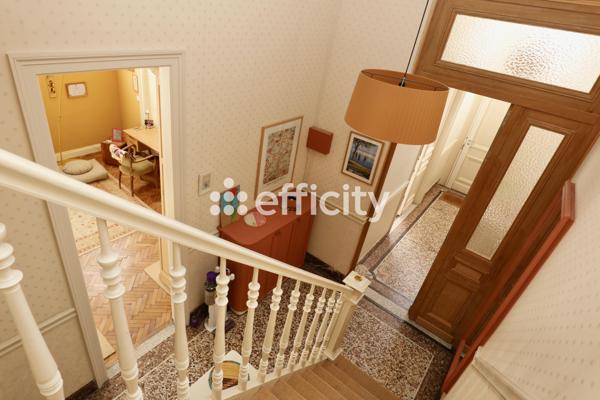 Maison 8 pièces - 222 m²