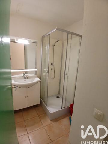 Location studio 22 m² Saint-Denis