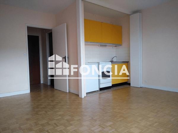 Location Studio 27.06 m² - 190 BD JEAN ROYER Tours 37000