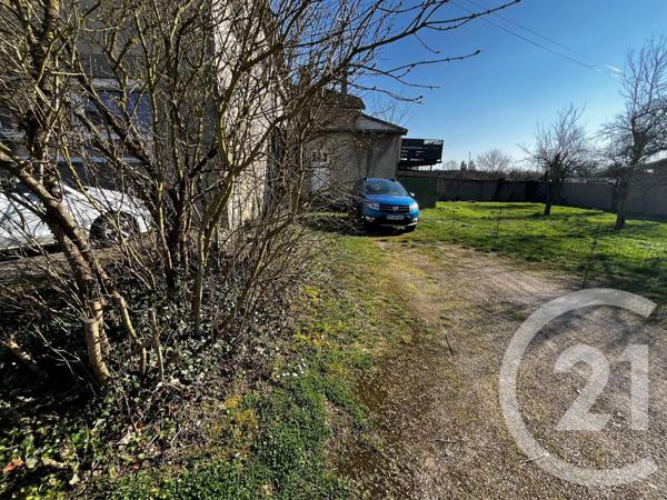Immeuble à vendre  225 m2 ETAIN - 55