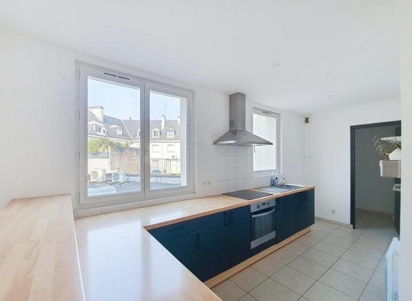 LORIENT : Appartement de 92 m² au 1er étage