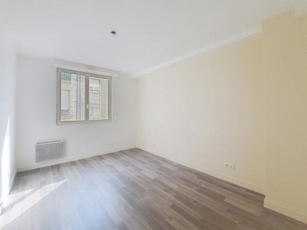 LORIENT : Appartement de 92 m² au 1er étage
