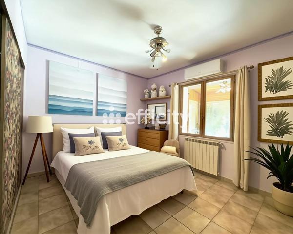 Maison
         7 pièces
        - 220 m² Exclusivité 750 000 € *