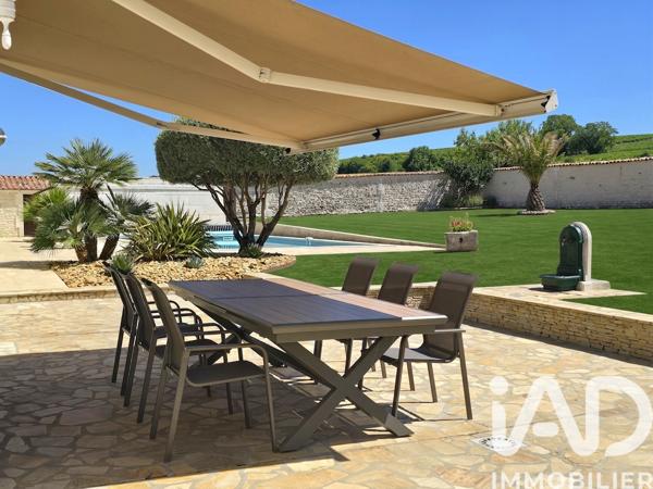 Maison à vendre 12 pièces 382 m² Genté