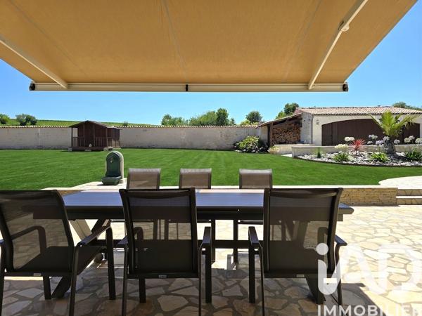 Maison à vendre 12 pièces 382 m² Genté