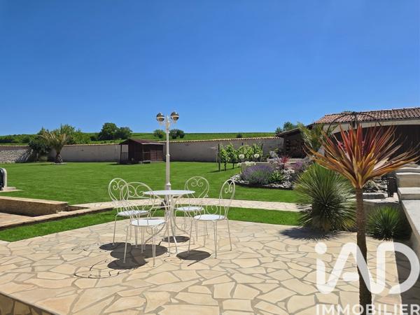 Maison à vendre 12 pièces 382 m² Genté