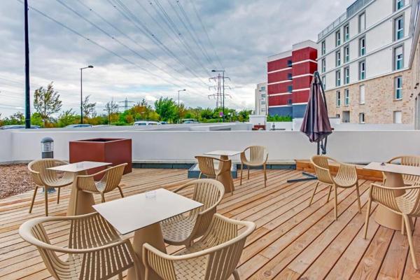 A VENDRE POUR INVEST LMNP SOUS BAIL COMMERCIAL : Appartement 1 pièce de 21,98 m² situé à Palaiseau (91)