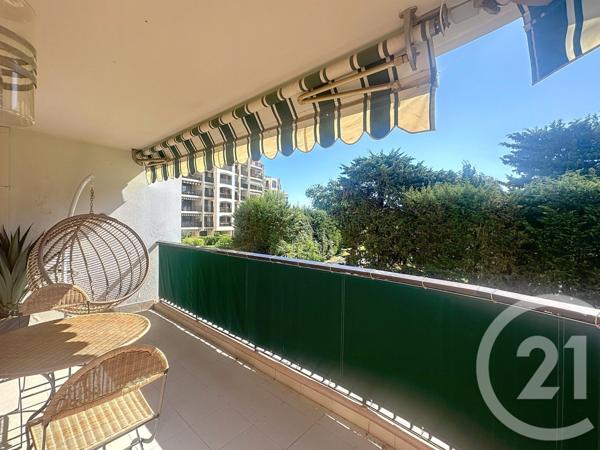 Appartement F3 à vendre  3 pièces - 87,97 m2 MANDELIEU LA NAPOULE - 06
