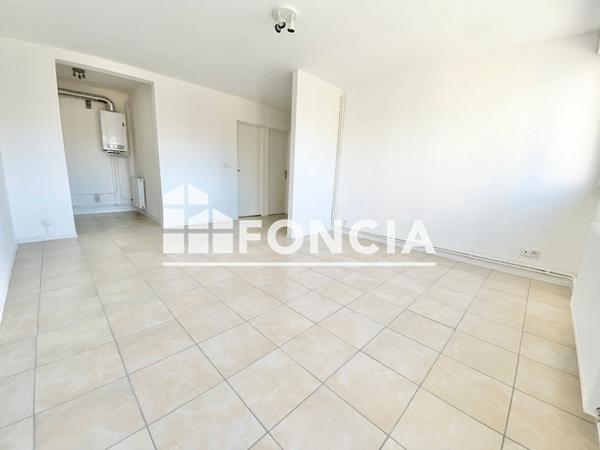Location Studio 30.32 m² - 68 AVENUE DE PLANTIERES Metz Queuleu 57000