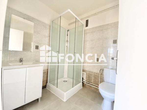 Location Studio 30.32 m² - 68 AVENUE DE PLANTIERES Metz Queuleu 57000