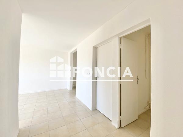 Location Studio 30.32 m² - 68 AVENUE DE PLANTIERES Metz Queuleu 57000