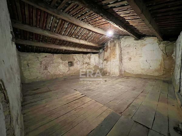 Maison Ruelle Sur Touvre 5 pièce(s) 110 m2