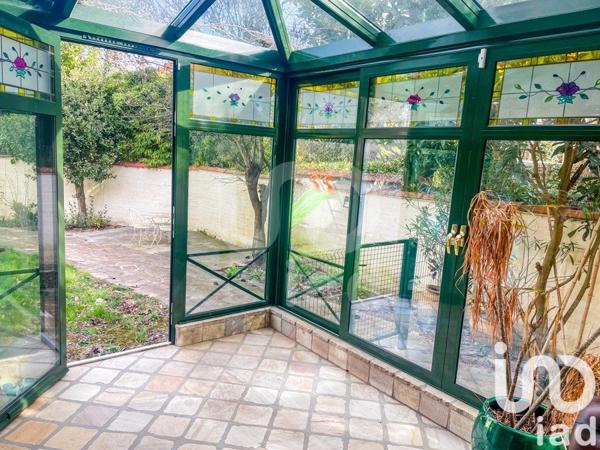 Maison à vendre 7 pièces 164 m² Saint-Maur-des-Fossés