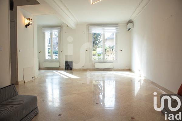 Maison à vendre 7 pièces 164 m² Saint-Maur-des-Fossés