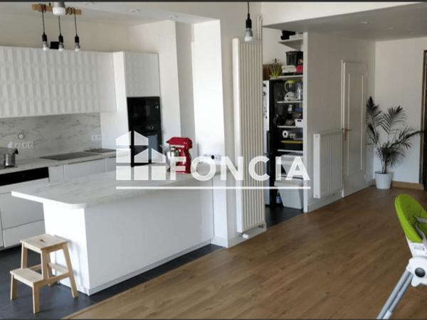 Location Appartement 4 pièces 103.02 m² - 16 RUE GENERAL MANGIN Grenoble 38100