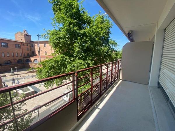Appartement à louer 480 € CC Montauban 1 pièce 27 m² DPE E