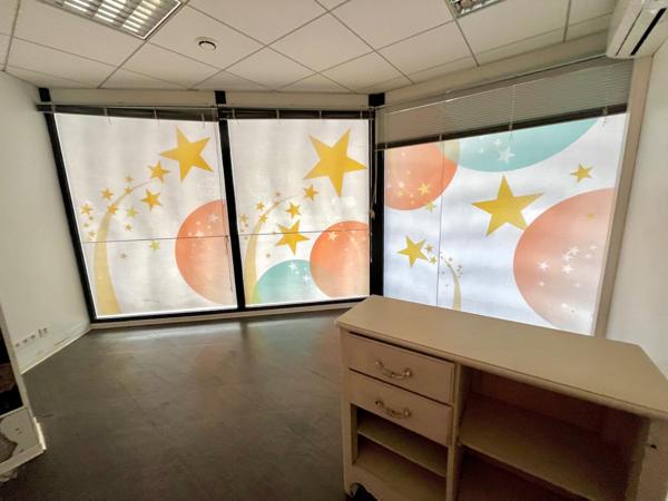 Local commercial / Bureaux – 145 m² – Bastia, Forum du Fango