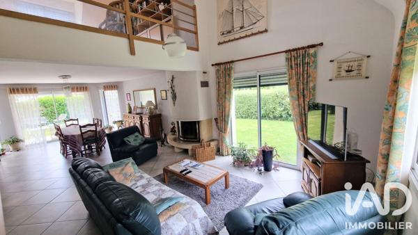 Maison à vendre 6 pièces 163 m² Sarzeau
