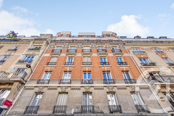 Appartement F3 à vendre  3 pièces - 49,81 m2 PARIS - 75015