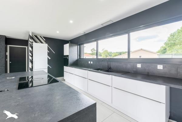 Maison à vendre |  Saint-Pierre-du-Mont |  5 pièces | 143 m²