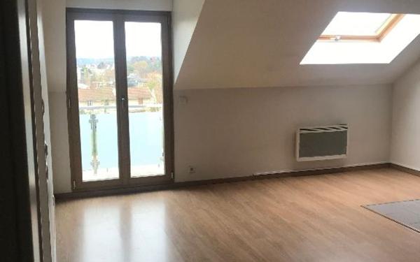 Appartement à louer    2 pièces •  Villenoy