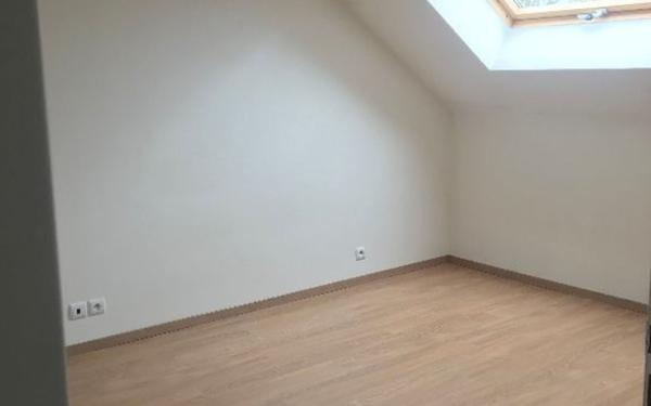 Appartement à louer    2 pièces •  Villenoy