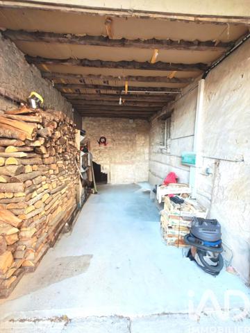 Maison à vendre 10 pièces 162 m² Saint-Martin-Lars-en-Sainte-Hermine