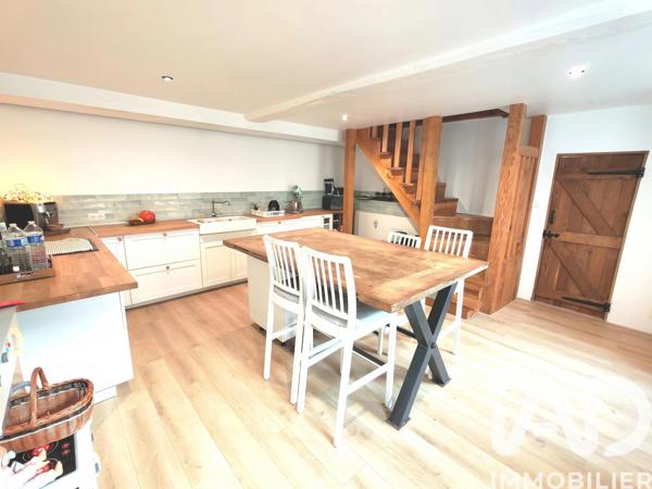 Maison à vendre 10 pièces 162 m² Saint-Martin-Lars-en-Sainte-Hermine