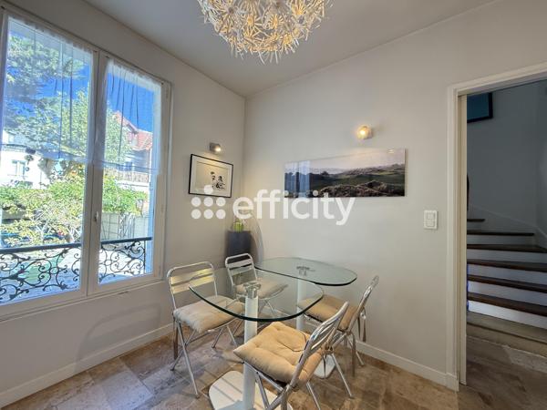 Maison
         5 pièces
        - 125 m² Bien prestige 995 000 € *