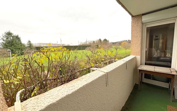 Appartement à vendre    3 pièces • 68,72 m2 Courcouronnes