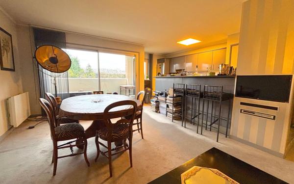 Appartement à vendre    3 pièces • 68,72 m2 Courcouronnes