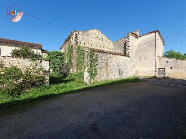 GRANGE A RENOVER Entre Jarnac, Sigogne et Cognac ...