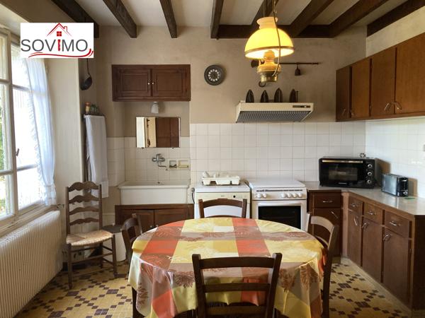 BELLE PROPRIÉTÉ DE CARACTÈRE À RESTAURER AVEC PARC ET PISCINE SUR 6428 M2
