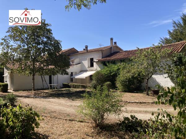 BELLE PROPRIÉTÉ DE CARACTÈRE À RESTAURER AVEC PARC ET PISCINE SUR 6428 M2
