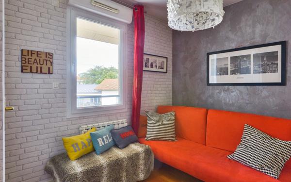 Appartement à vendre    6 pièces • 122 m2 Tassin-la-Demi-Lune