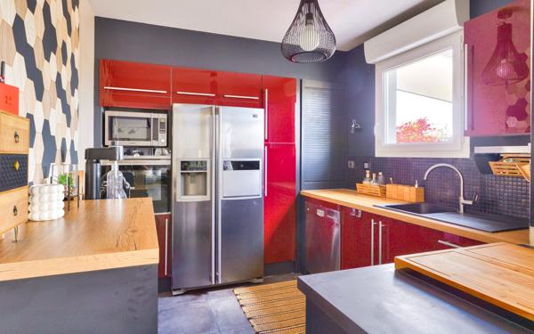 Appartement à vendre    6 pièces • 122 m2 Tassin-la-Demi-Lune