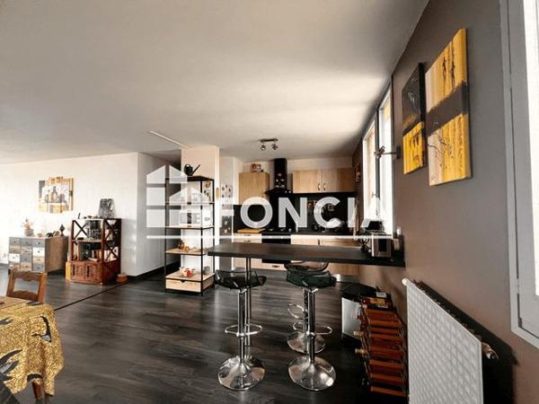 À vendre Appartement 3 pièces 85 m² - Vaulx-en-velin 69120