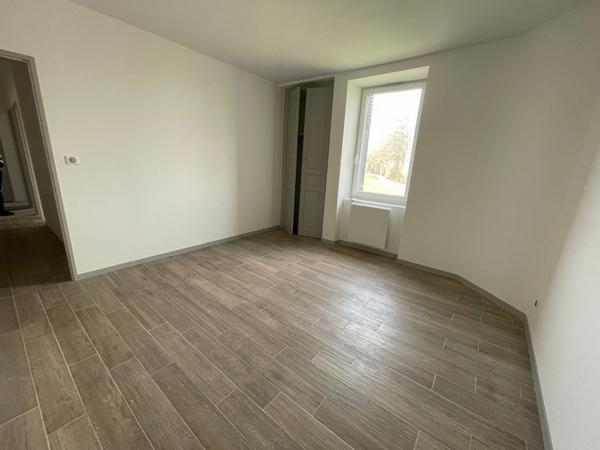 Maison Nexon - 5 pièce(s) - 134.93 m2 (ref 607)