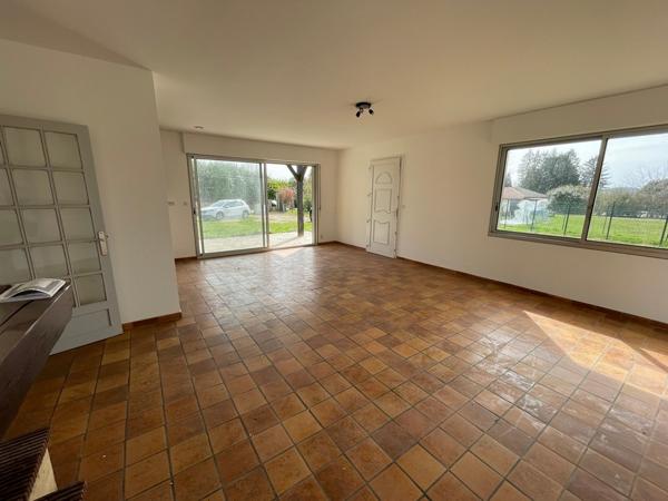 Maison Nexon - 5 pièce(s) - 134.93 m2 (ref 607)