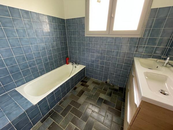 Maison Nexon - 5 pièce(s) - 134.93 m2 (ref 607)