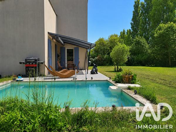 Maison à vendre 4 pièces 88 m² Saint-Saturnin-lès-Avignon