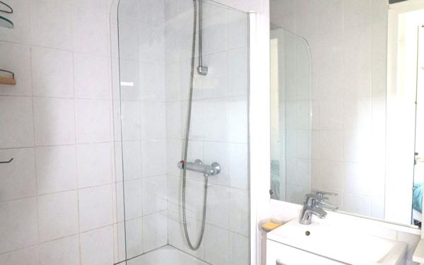 Maison à vendre    5 pièces • 136 m2 Contes