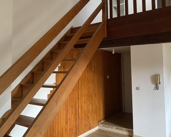 Appartement à louer 530 € CC CARCASSONNE 2 p 56 m² DPE D