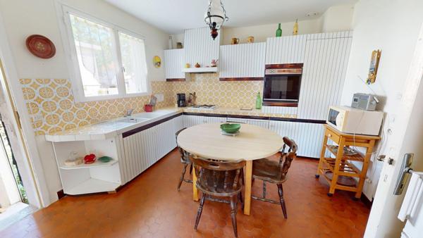 Maison 3 pièces à vendre à Royan, proche commodités et mer