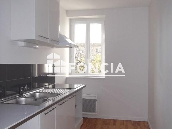 Location Appartement 2 pièces 41.44 m² - 14 RUE DE VENISE Castres 81100