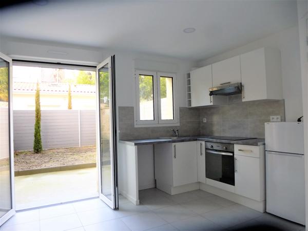 Bordeaux (33000) APPARTEMENT 2 PIECES DANS IMMEUBLE EN PIERRE A BORDEAUX SAINT BRUNO