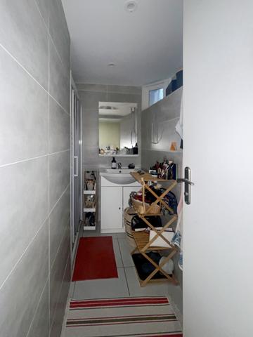 Bordeaux (33000) APPARTEMENT 2 PIECES DANS IMMEUBLE EN PIERRE A BORDEAUX SAINT BRUNO