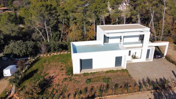 Flayosc - Maison contemporaine neuve à personnaliser dans un environnement calme