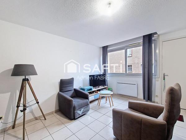 T2 DE 43 m² ENTIÈREMENT RÉNOVÉ   PROCHE DU CENTRE VILLE